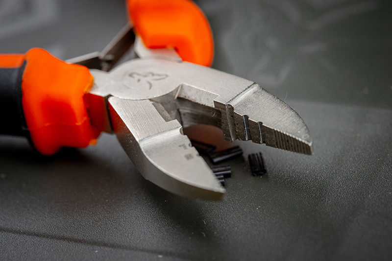 Инструмент для зажима флюрокарбона Fox EDGES™ Crimp Pliers [5]