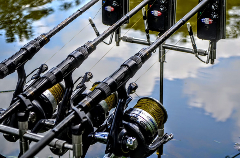 Fir monofilament KATRAN SYNAPSE Carp 0.331mm 750m [8]