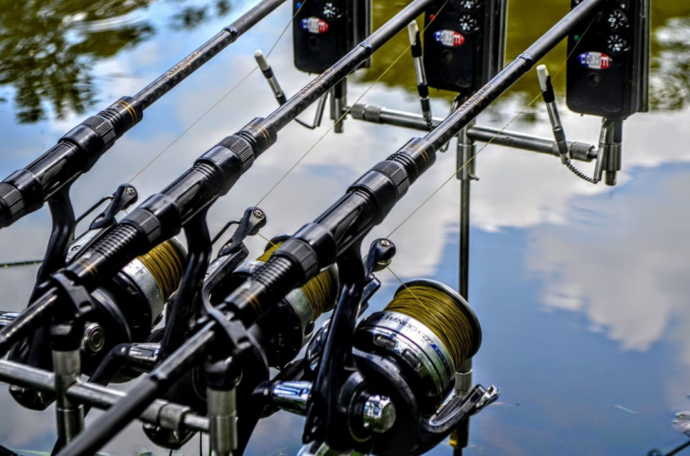 Fir monofilament KATRAN SYNAPSE Carp 0.371mm 600m [8]