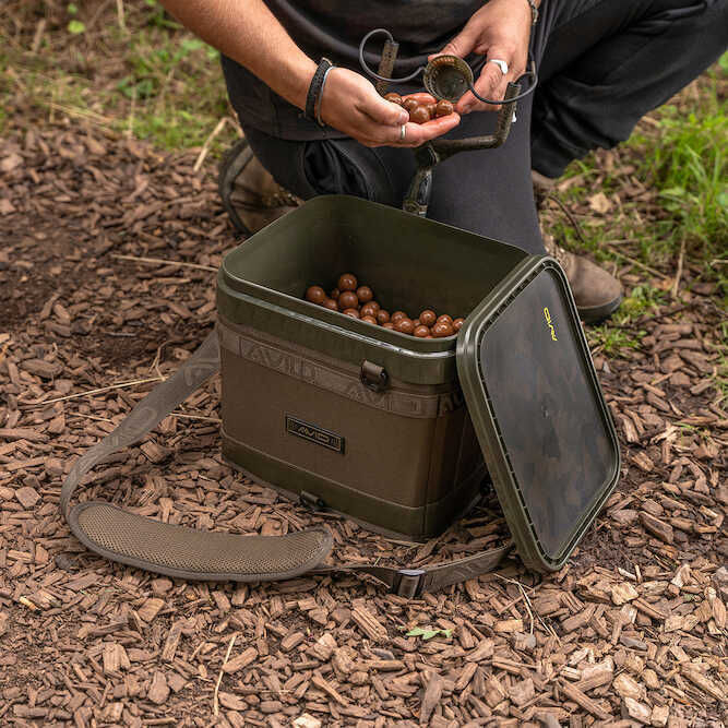 Чехол-сумка для ведра Avid COMPOUND BUCKET & POUCH CADDY [7]