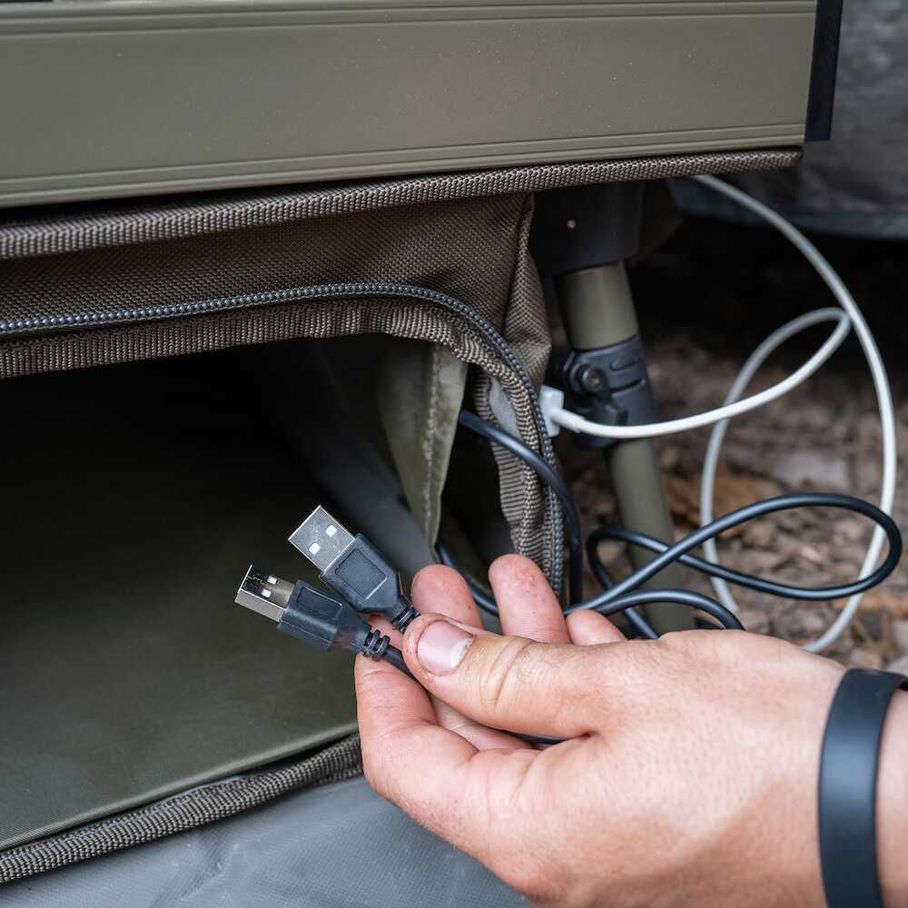 Стол для монтажей Avid DOUBLE DECKER BIVVY ORGANISER [7]