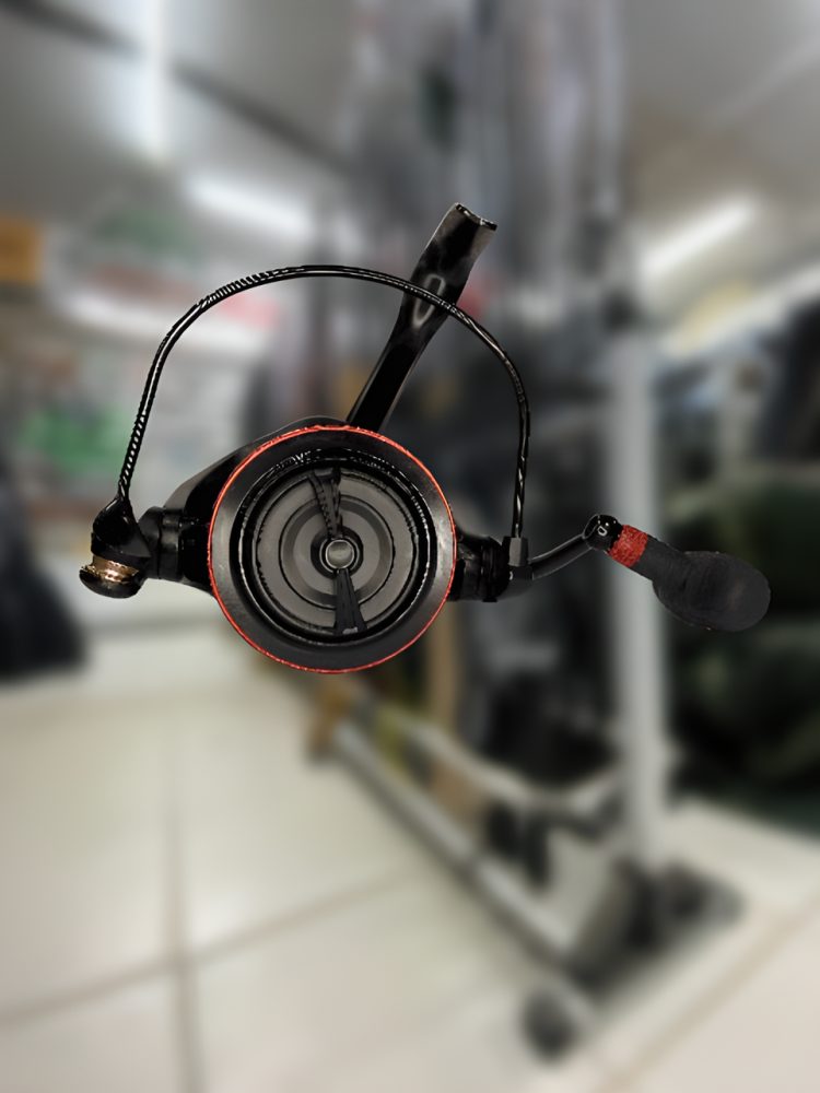Mulineta PRO FL Strategist Feeder Pro7000 [4]