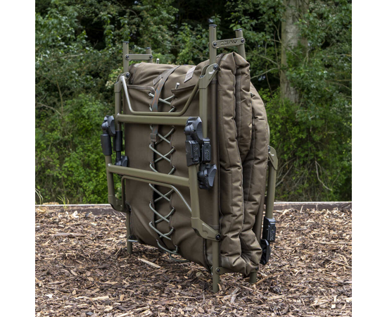 Pat AVID CARP BENCHMARK LEVELTECH BED, 6 PICIOARE, 200X80CM [6]