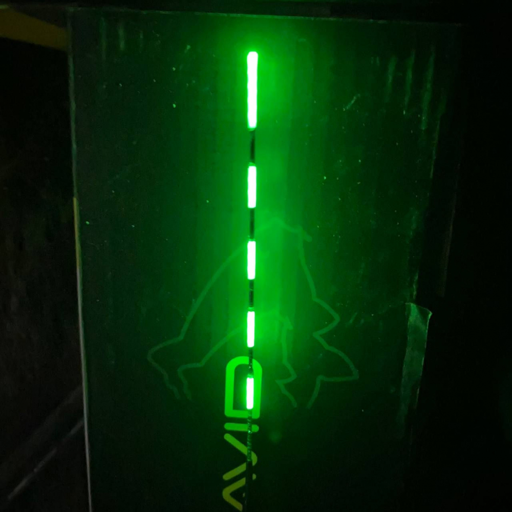 Pluta EASTSHARK lumina scurta [8]