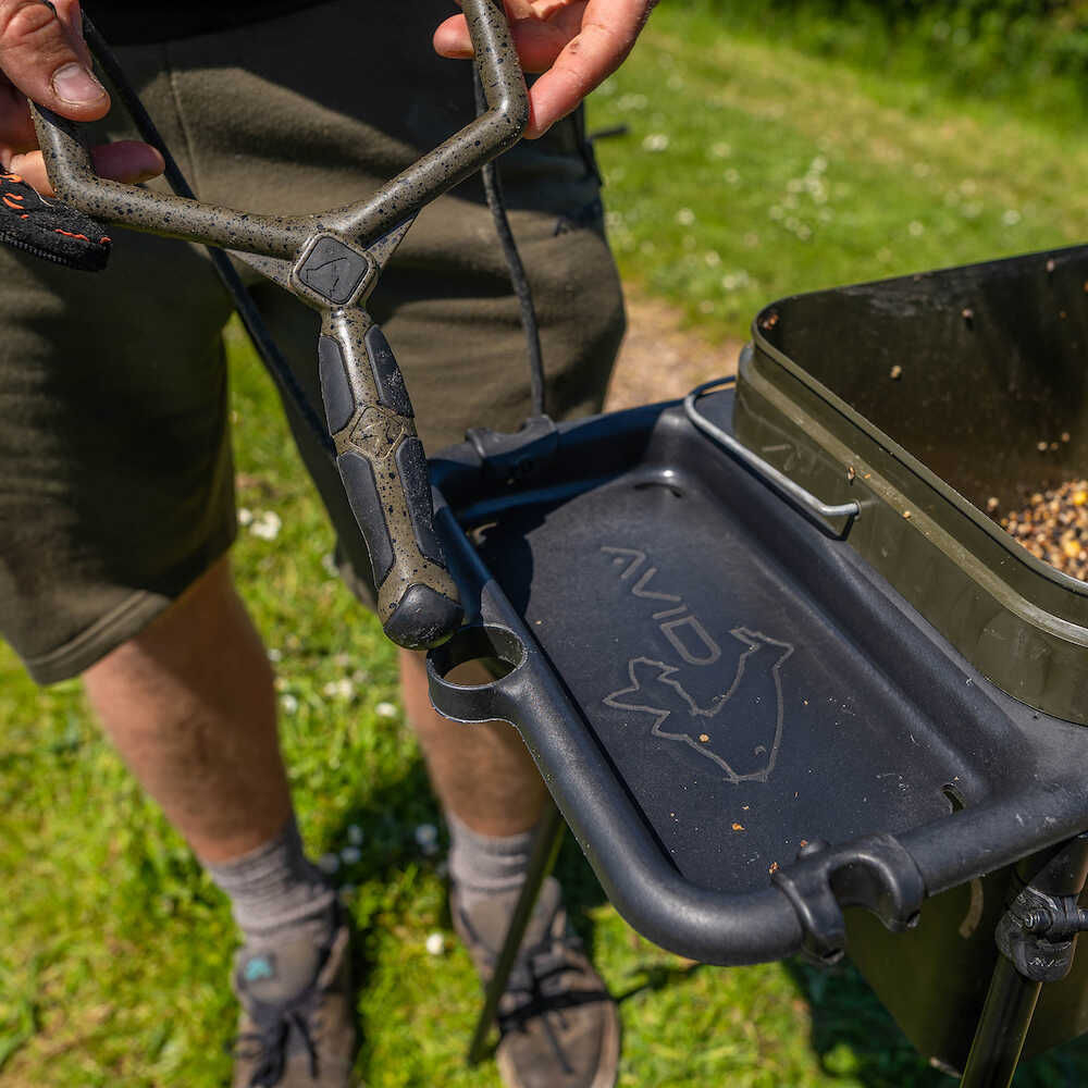 Стойка для ведра Avid BAIT STATION KIT [9]