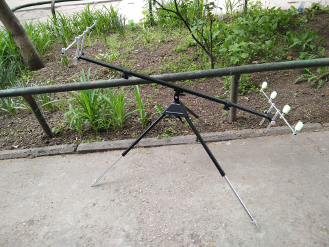Rod Pod, picheti, suporti - Rod Pod Feima pentru 4 undițe (cu 3 picioare)