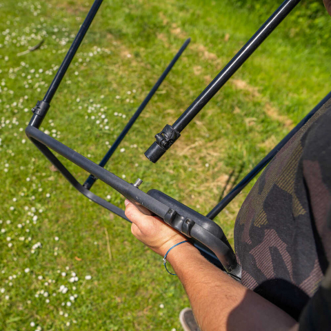 Suport pt galeata Avid BAIT STATION KIT [6]