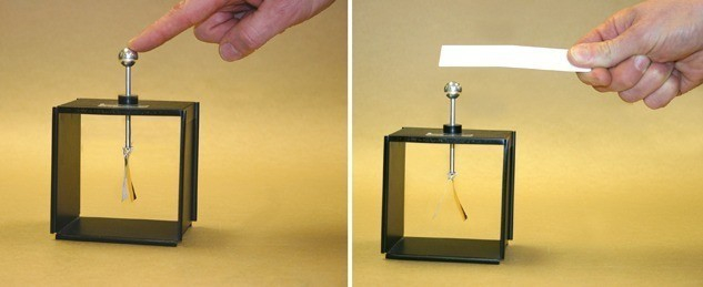 Electroscop cu lamele [3]