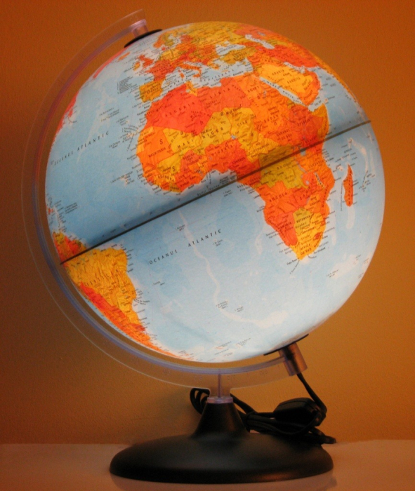 Glob geografic pamantesc iluminat, 30 cm [3]