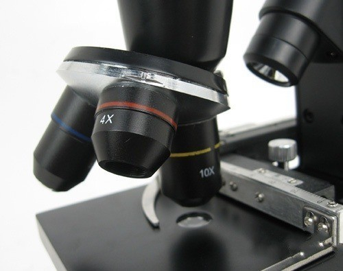 Microscop digital cu ecran LCD [12]