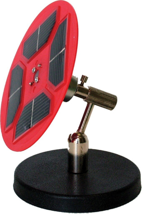 Panou solar cuplat cu motor electric, pe suport [1]