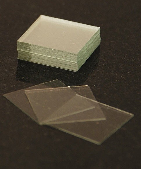 Set 100 lamele pentru microscop [2]