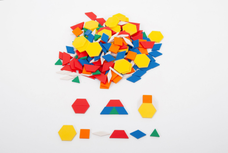 Geometrie - elemente intoductive - Forme geometrice plane, 250 piese