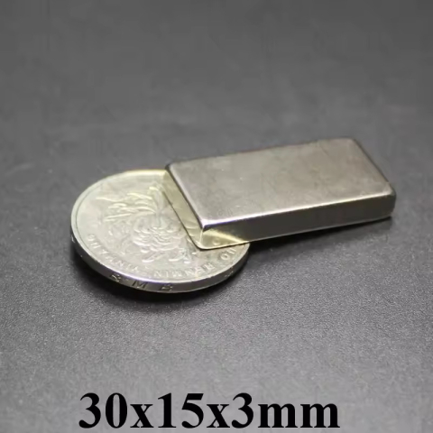 Magnet paralelipipedic [1]