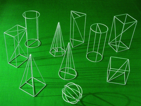 Modele corpuri geometrice - Modele de schelete din muchii