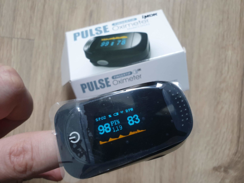 Pulsoximetru medical pentru deget [7]