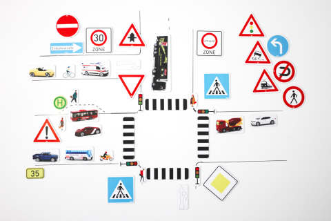 Igiena personala - Circulatie - Semne de circulatie,marcaje,vehicule magnetice