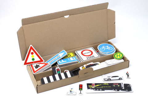 Semne de circulatie,marcaje,vehicule magnetice [3]