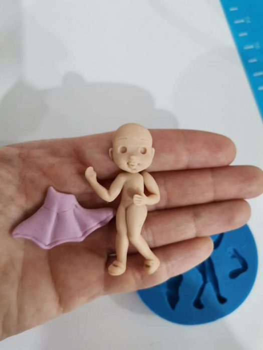 Mulaj broșă fetița [1]