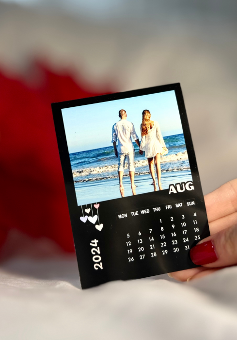 Calendar magnetic 2024 [8]