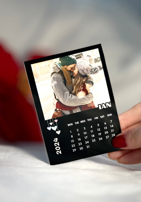 Calendar magnetic 2024 [1]