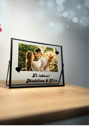 Ramă fotografică cu text și poză [1]