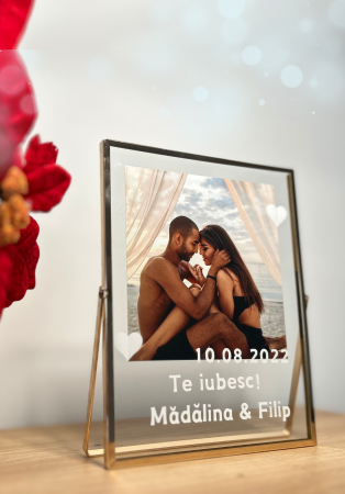 Ramă fotografică cu text și poză [1]