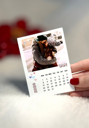 Calendar magnetic 2024