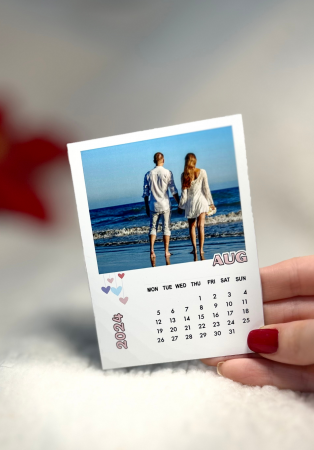 Calendar magnetic 2024 [7]