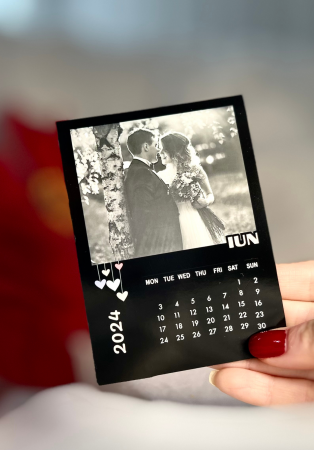 Calendar magnetic 2024 [5]