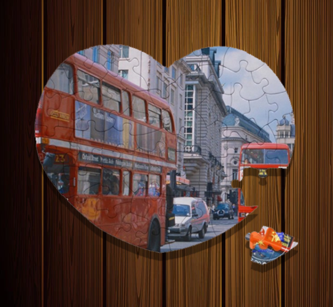 Puzzle personalizat în formă de inimă - poza [1]