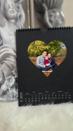 Calendare personalizate - Calendar personalizat 2023 - Poze in forma de inima