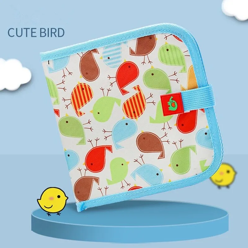 Caiet tip tablă neagră pentru desen, reutilizabil, cu marker magic, design compact și portabil, pentru copii până la 4 ani [10]