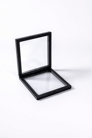 Cutie pentru bijuterii cu efect 3D transparent, model premium, potrivită pentru inele, brățări și monede, design compact, portabil, din plastic, negru [3]