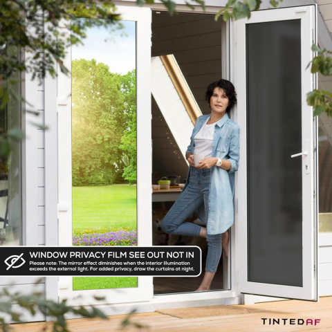 Folie solară tip oglindă 0.6×3 m, autoadezivă, protecție UV și împotriva căldurii, aplicare ușoară cu kit, negru [4]