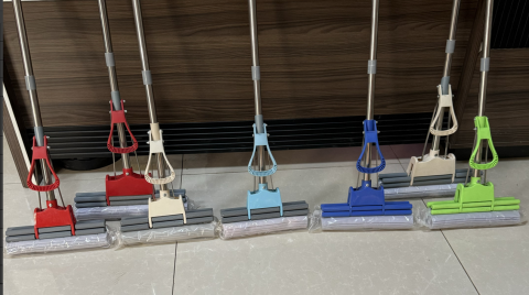 Casa si Bucatarie - Mop cu Burete PVA 33 cm, Sistem Auto-Storsare Integrat, Curățare Eficientă prin Împingere și Tragere, Absorbție Ridicată, Ușor de Întreținut și Utilizat