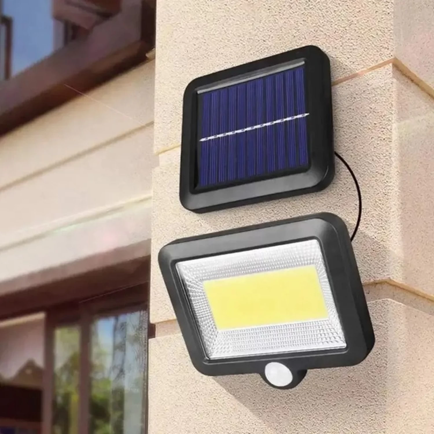 https://www.maxtop.ro/continut/produse/417/1500/proiector-led-solar-duo-220-lm-lumina-rece-cu-senzor-de-miscare-ip44-autonomie-pe-energie-solara-iluminare-exterioara-pentru-curte-gradina-alei-sau-terasa-design-compact-si-modern_4818.webp [3]