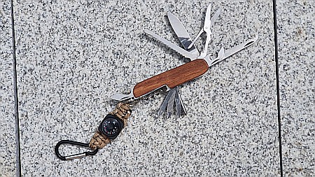 Breloc MBrands, cu termometru, paracord si carabina [1]