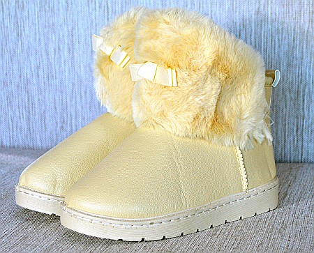 Cizme dama mbrands imblanite , model UGG crem [0]