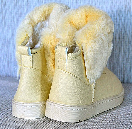 Cizme dama mbrands imblanite , model UGG crem [4]