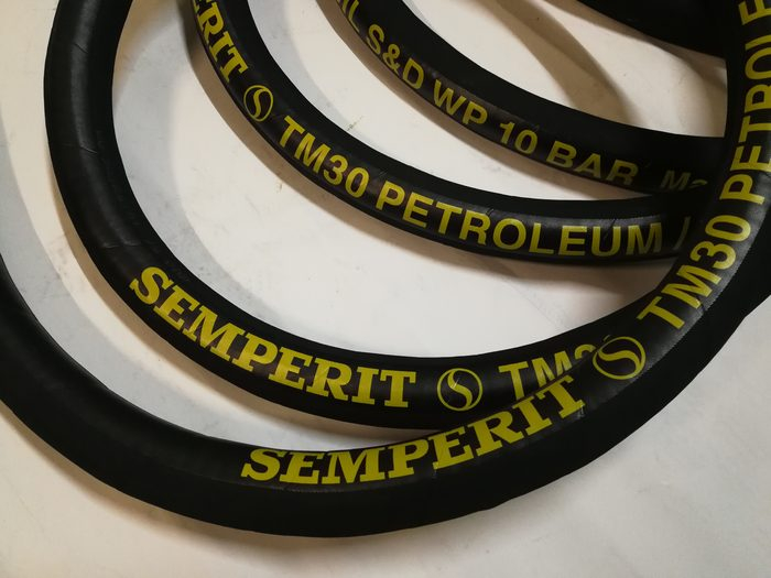 Furtun Cauciuc Produse Petroliere (Absorbtie si Refulare) 38 mm [2]