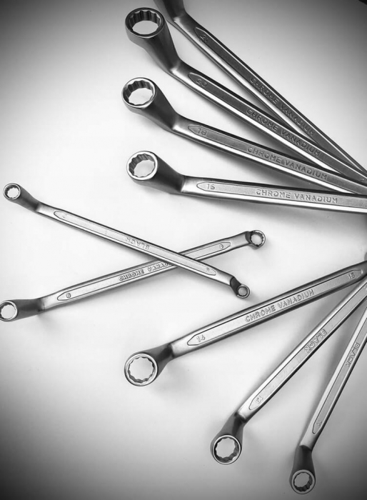 Set 47 chei Black Pro pentru perete [5]