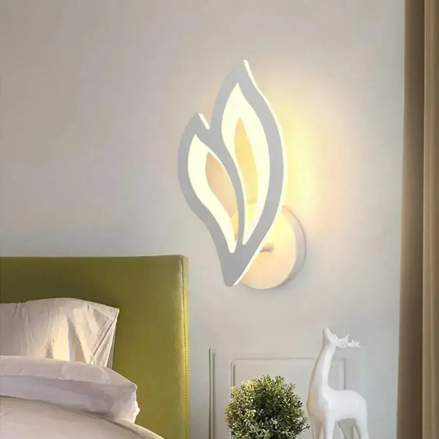 Aplica LED LILY 15W Petala Lumina Rece/Calda/Neutra Acril si Metal Alb [1]