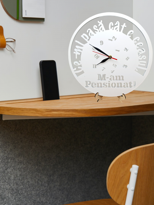 Ceas " M-am pensionat! " [2]