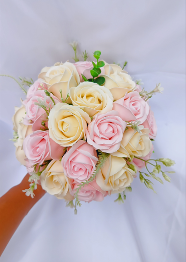 Buchet de mireasa Light pink Roses [2]