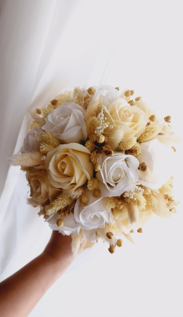 Set nunta lumânări și buchet mireasa White and Cream [4]