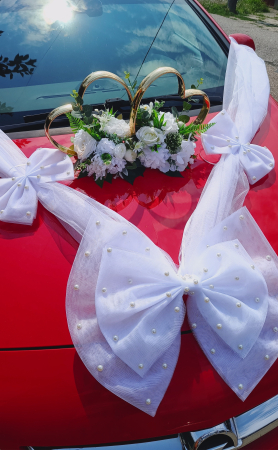 Produse - Aranjament mașină magnetic și Fundiță cu perle