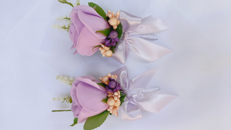Produse - Floare de pus in piept Purple rose