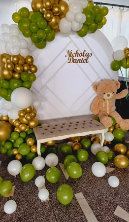 Decor baloane Arad - Decor din baloane botez Arad