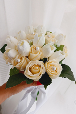 Buchet de mireasa Roses and Tullips [9]